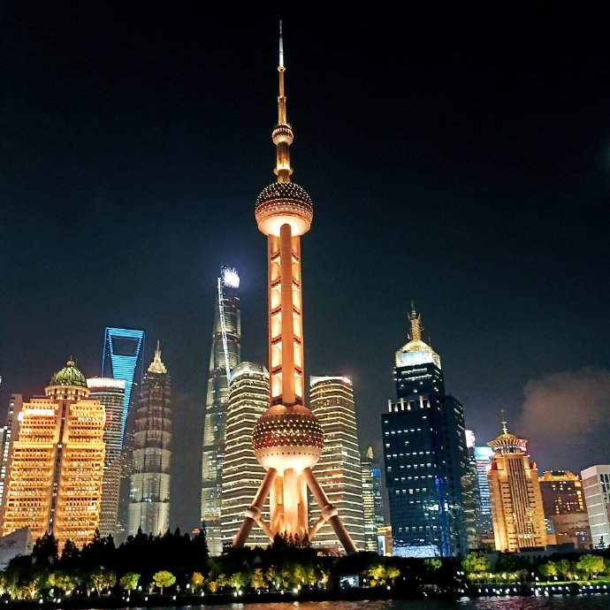 漫步上海，青春足迹与梦想启航之地