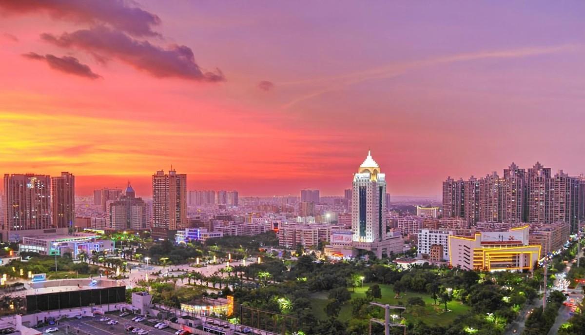 南国明珠广东，经济腾飞新篇章