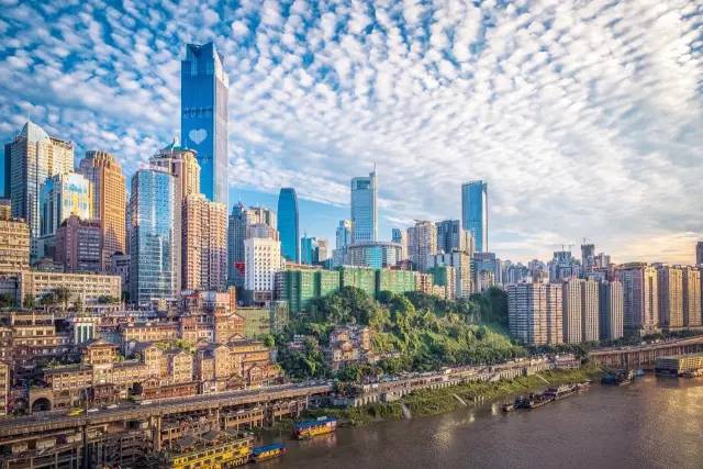 青春交响，重庆的记忆旋律